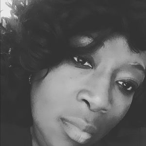 Meet your Posher, Tonya